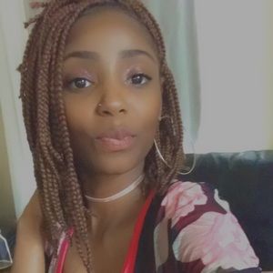 Meet your Posher, Merellenn